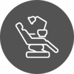 Illustration de la catégorie cabinet - rond gris foncé sur lequel on voit un fauteuil de dentiste dessine de couleur blanche